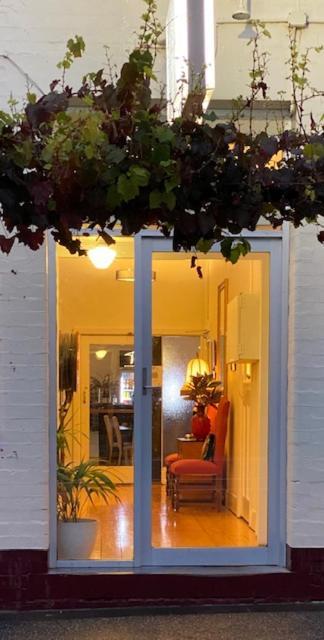 אראראט The Barkly Bistro Bar & Accommodation מראה חיצוני תמונה